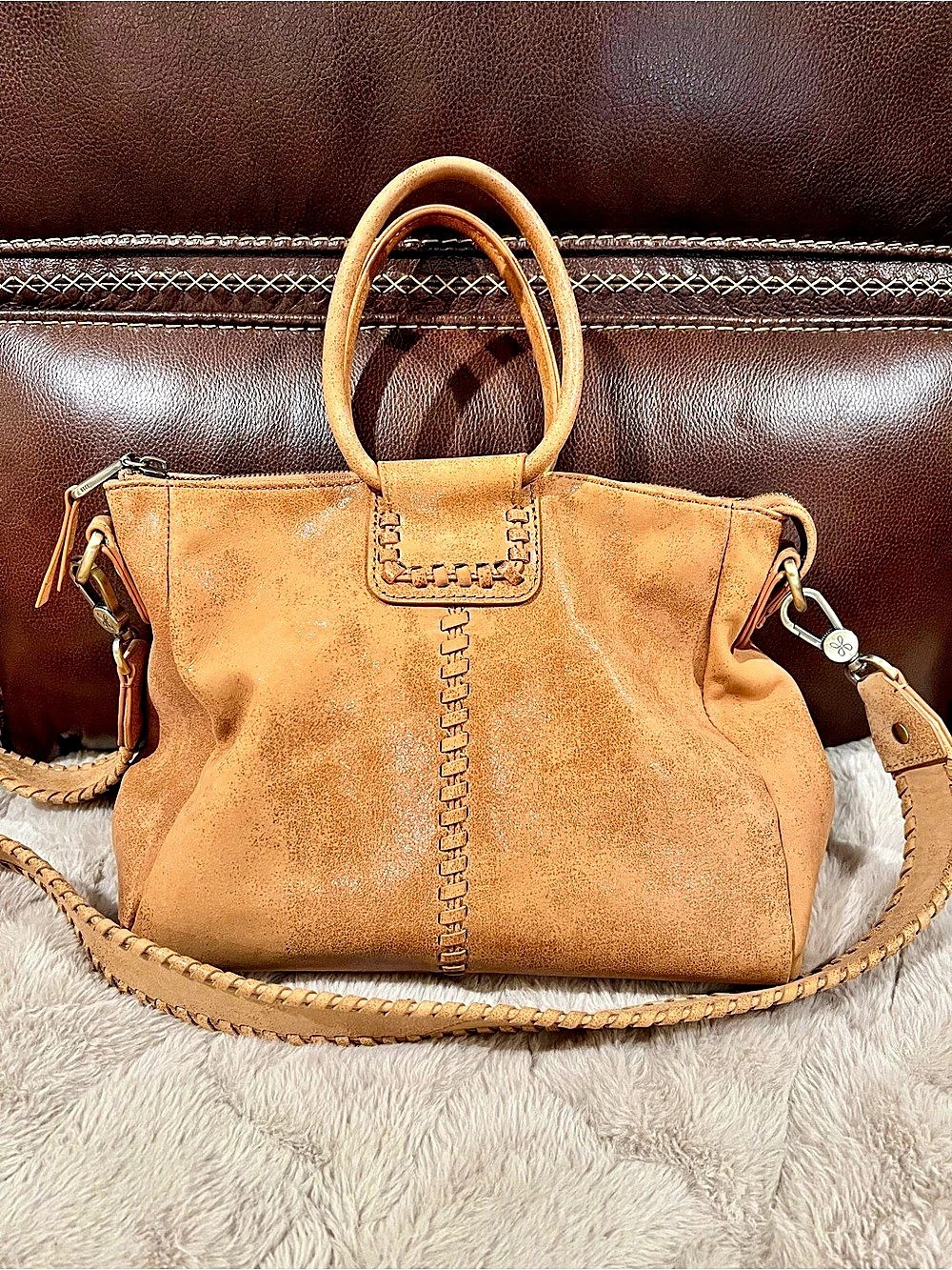HOBO Brand Medium Leather Slouch with Whip Stitch Handle Brown Shoulder Bag